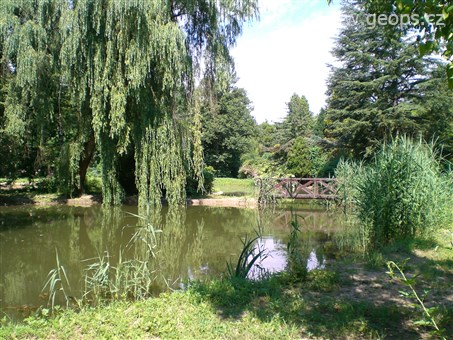 Maďarsko - Zadunají - Szombathely, kámonijské arboretum, založeno v 19.stol.