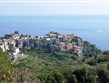 Itálie -  Ligurie - Corniglia, nejmenší vesnička z pěti na 90 m vysokém útesu