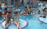 Wellness víkend v Egeru - Maďarsko - Eger - městské termální lázně, s termální vodou 29-30 °C, léčí se zde hlavně chronická onemocnění pohybového ústrojí, revmatismus či ženské nemoci