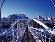 Adventní zájezdy - Rakousko - Salzburg a pevnost Hohensalzburg nad městem.jpg