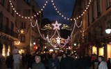 Advent v Alsasku-zimní pohádka - Francie - Alsasko - v čase adventu září ulice světly
