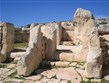 Malta- Mnajdra, megalitický chrám, cca 3.400 př.n.l.