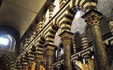 Po tyrkysovém moři na Baleárské ostrovy - Itálie, Ligurie, Janov, katedrála San Lorenzo, interiéry