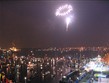 Holandsko - Amsterdam, slavnost lodí Sail, večerní ohňostroj se odráží na hladině přístavu