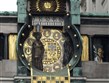 Rakousko - Vídeň - orloj s postavou  římského císaře Marka Aurelia (I), číselník o průměru 4 metry