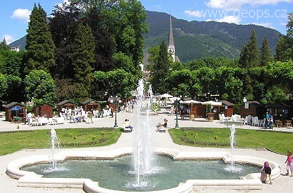 Rakousko - Bad Ischl - lázeňský park u solných termálních lázní