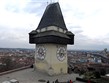Rakousko - Štýrsko - Štýrský Hradec (Graz), Uhrturm (Hodinová věž), symbol města, 1560, původně pouze hodinová ručička, proto je později přidaná minutová ručička menší