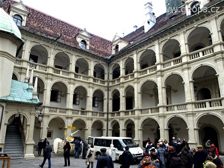 Rakousko - Štýrsko - Štýrský Hradec (Graz), Lanhaus (Zemský dům),překrásné  tříposchoďové renesanční arkády dokončeny 1657, arch. Domenico dell´Allie 