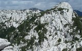 Chorvatský ostrov Pag a NP Severní Velebit - Chorvatsko - NP Velebit - vápencové vrcholy svítí bělobou skal