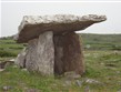 Irsko - portálová hrobka Poulnabrone
