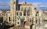 Languedoc a Roussillon, země moře, hor a katarských hradů - franmcie - Narbonne - katedrála Saint Just, 1273