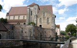 Chartres - Francie - Chartres, kostel sv.Ondřeje, z 10.stol, přestavěn kolem134