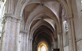 Chartres - Francie - Chartres, kostel sv.Petra, klenby boční lodi