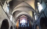 Významná místa Bretaně - Francie - Bretaň -  Vannes, katedrála, goticky sklenutý strop