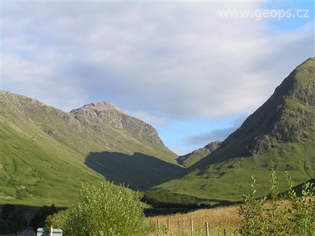 Velká Británie - Gkotsko - Glencoe, je součástí přírodní oblasti Ben Nevis