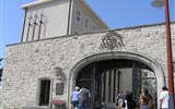 Maďarsko - Maďarsko - Zadunají Pannonhalmský klášter, vstupní brána