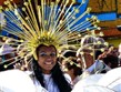 Do přírody pod stan - Francie - Menton - Festival citrusů, latinskoamerické tanečnice