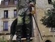 Francie - Gaskoňsko - Bergerac, socha Cyrana z Bergeracu, který však s městem neměl nic společného
