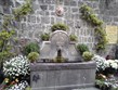 Itálie - Viterbo - květinové slavnosti San Pellegrino in Fiore, všechny kašny jsou vyzdobeny květy