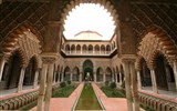 Andalusie, památky UNESCO a přírodní parky - Španělsko - Sevilla - Alcazar, Patio de las Doncellas