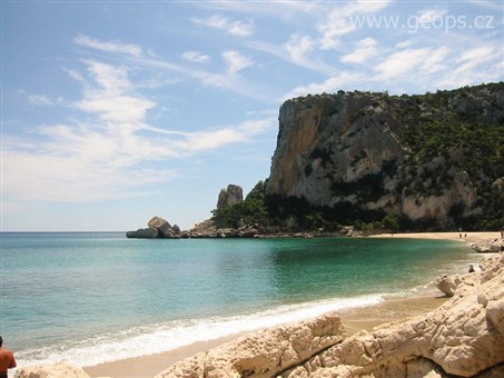 Itálie - Sardinie - pláž Cala Luna u Cala Gonone