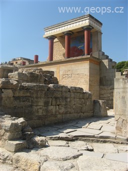 Řecko - Kréta - Knossos - část rekonstrukce A.Evanse minojského král.paláce