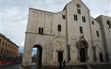 Kalábrie a Apulie, toulky jižní Itálií s koupáním - Itálie - Apulie - Bari - bazilika sv.Mikuláše, 1087-1197
