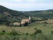 Itálie - Lazio - Abbazia di Sant´Antimo, benediktínský klášter zal. 770 na místě římské vily