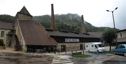 Francie - Franche-Comté - Salins les Bains, solivar, sůl ze zde těžila od 12.stol do r. 1962, významný zdroj peněz