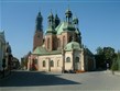 Polsko - Poznaň - bazilika sv.Petra a Pavla, původně románská, několikrát vyhořela a přestavěna, naposledy 1772 neoklasicky