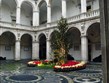 Itálie - Sicílie - Catania, Palazzo degli Elefanti, nádvoří