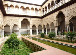 Španělsko - Andalusie -  Sevilla, Alcazár, Patio de las Doncellas