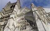 Beaujolais a Burgundsko, kláštery a slavnost vína 2017 - Francie - Beaujolais - Auxerre, St.Étienne, západní průčelí