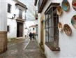 Španělsko - Andalusie - Ronda, v těchto uličkách chodíval i Hemigway, inspiroval se zde pro Komu zvoní hrana