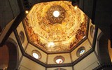 Florencie, Toskánsko, perla renesance a velikonoční slavnost ohňů 2019 - Itálie - Florencie - Brunelleschiho kopule s freskami Posledního soudu od Vasariho, domalovaná Zuccarim, 1568-79