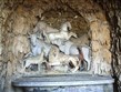 Itálie - Florencie - Vila di Castello - jeskyně zvířat