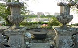 Zahrady krajů Lazio a Umbrie, Den květin ve Viterbu - Itálie - Lazio - Vila Lante, Fontána lamp