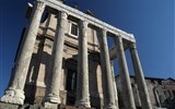 Italské puzzle - Řím - Forum Romanum -  chrám Antonina a Faustiny, 141 n.l, pův. pro manželku Faustinu, po smrti i pro císaře Antonina