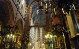 Krakov, město králů, Vělička a památky UNESCO 2017 - Polsko - Krakov - P.Marie, vzadu oltář Veita Stosse, Nanebevzetí Panny Marie, 1477-89, 11x13 m
