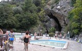 Kalábrie a Apulie, toulky jižní Itálií s koupáním - Itálie - Grotta delle Ninfe - termální lázně s léčivým bahnem využívali staří Řekové, v jeskyních sídlila nymfa Calypso