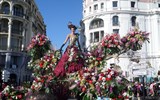 Karneval světel v Nice a festival citrusů v Mentonu - Francie Nice, slavnost Les Batailles de Fleurs