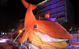 Karneval květů a světel v Nice a festival citrusů v Mentonu 2019 - Francie - Menton, Jardins des Lumieres, a je tu i velryba