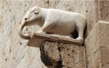 Sardinie, rajský ostrov nurágů v tyrkysovém moři - Itálie - Sardinie - Cagliari, Torre del Elefante, 1307, slon symbol tehdejších vládců - Pisy