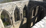 Velikonoce v Lužici, křižácké jízdy a zahrady 2017 - Německo - Lužice - Ojvín, zbytky gotického kostela, 1366-1384, stavěla stavební huť rodiny Parléřů
