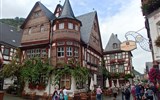 Bacharach - Německo - Porýní - Bacharach a jeho krásné hrázděné domy