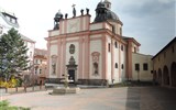 Krásy a památky Saska - Česká republika - Děčín - barokní kostel Povýšení sv.Kříže, 1665-91, kulturní památka ČR