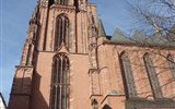 Výstavy Hieronymus Bosch a malířství na dvoře Medicejských - Německo - Frankfurt 014 - katedrála sv.Bartolomějě, založena 1239 na základech starší karolínské stavby