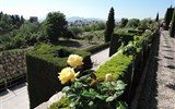 Památky UNESCO v Andalusii - Španělsko - Andalusie - Granada, Generalife, pohled ze zahrad na město