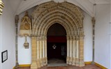 Evora nové - Portugalsko - Evora - nádherný gotický portál kostela Igreja dos Lóios, 1485 (foto M.Lorenc)