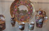Schwerin - Německo - Schwerin - zámek, je zde k vidění velká sbírka porcelánu